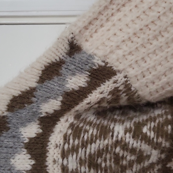 Free people Alpine pullover sweater size small - Picture 7 of 7